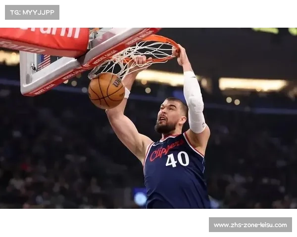 NBA夏季联赛激战正酣 新星球员崭露头角 引领未来篮球风潮 NBA夏季联赛激战正酣 新星球员崭露头角 引领未来篮球风潮